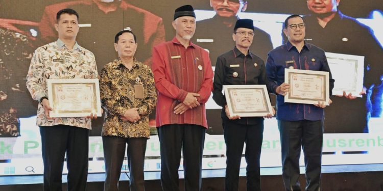 Konvergensi Upaya Percepatan Penurunan Stunting Tingkat Sumbar, Limapuluh Kota Jadi Yang Terbaik Pertama