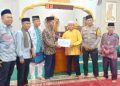 TSR VII Limapuluh Kota Bantu Masjid Atoyyibah Jorong Pakan Rabaa Sebesar Rp 20 Juta