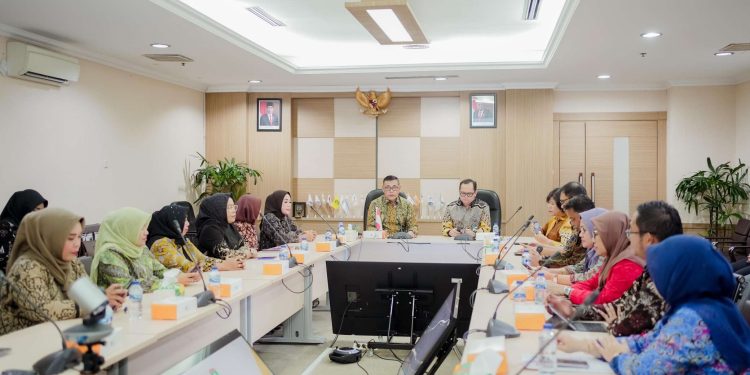 Gerak Cepat, Bupati Solok Epyardi Asda Temui Kemenperin Carikan Solusi Hilirisasi Tomat