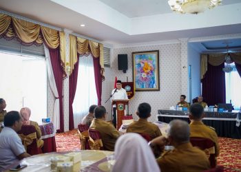 Bupati Epyardi Asda Lepas Kontingen Kab. Solok Pada Jambore Kader PKK Tingkat Provinsi Sumatera Barat Tahun 2024