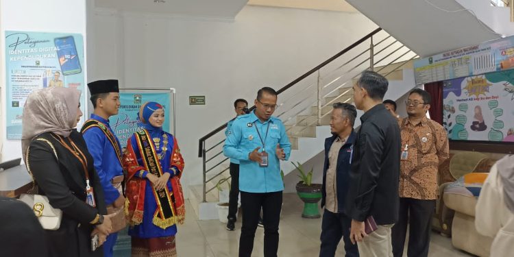 Ombudsman RI Perwakilan Sumbar Sambangi Disdukcapil Kab. Solok