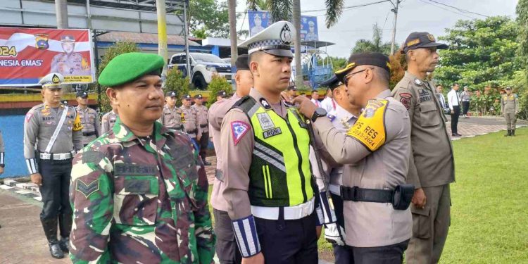 Polres Tanah Datar Laksanakan Apel Pasukan Operasi Patuh Singgalang 2024