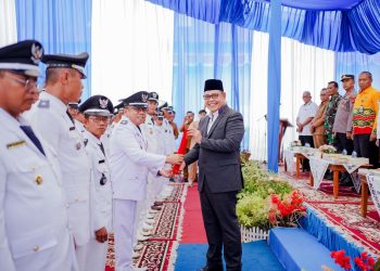 Bupati Solok Kukuhkan Perpanjangan Masa Jabatan 49 Walinagari dan Resmikan 3 Gedung Pemerintahan Kabupaten Solok