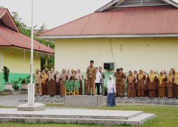 Jadi Inspektur Upacara di SMA 1 Harau, Bupati Minta Siswa Miliki Tiga Kecerdasan Jaga Budaya Alam Minang Kabau