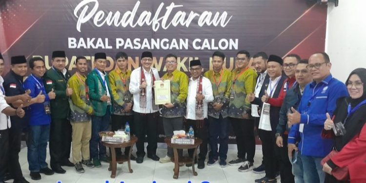 Hari Pertama Pendaftaran, KPUD Pessel Terima 1 Bacalon Bupati dan Wakil Bupati Pasangan Hendrajoni–Risnaldi Ibrahim