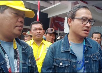 Pasangan Calon Bupati dan Wakil Bupati Mentawai Rinto-Jakop Resmi Mendaftar ke KPU Mentawai