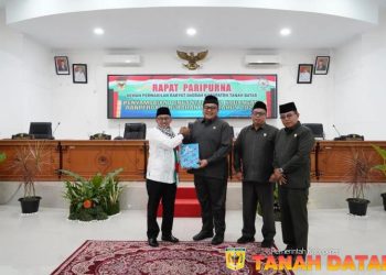 Dalam Sehari DPRD Tanah Datar Gelar Tiga Kali Rapat Paripurna