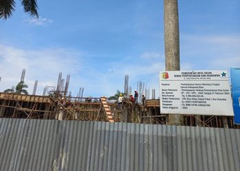 Diduga Abai K3, CV. Nur’c Kontraktor Ancam Keselamatan Pekerja Pembangunan Gedung Pustaka Kota Solok