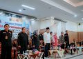 Bupati Epyardi Asda Secara Simbolis Serahkan Bantuan Bagi Pelaku UMKM/IKM Se-Kab.