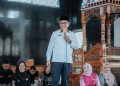 Bupati Solok Bersama Ketua TP-PKK Hadiri Penyerahan Insentif Kader Posyandu, Kader KB dan BLT DD Triwulan III Tahun Anggaran 2024 di Kecamatan Kubung