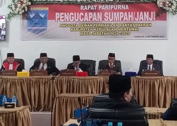 PJ Bupati Mentawai Hadiri Pelantikan 20 Anggota DPRD Mentawai