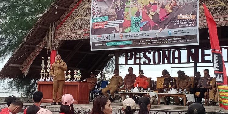 Sekda Mentawai Buka Turnamem Bupati Cup 2024, Pertandingan Voly dan Takraw