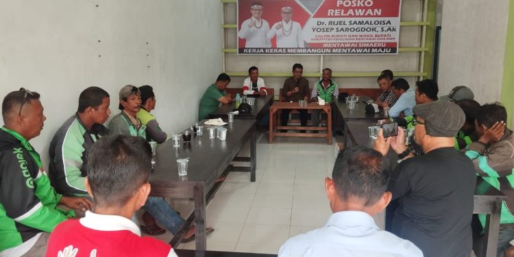 Calon Bupati Mentawai, Rijel Samaloisa Tampung Aspirasi Komunitas POTI Tuapeijat