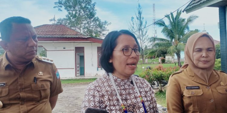 Dirjen Kesmas Kementrian RI Ditemani PJ Bupati Mentawai Launching ILP 15 Puskes di Mentawai