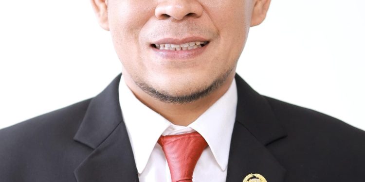 Bupati Safaruddin Didukung oleh DPRD, Bagi-Bagi Kartu BPJS Gratis