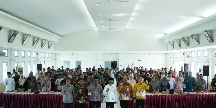 Komitmen Berikan Perlindungan Jaminan Sosial Bagi Guru TPQ, MDTA, Imam, dan Gharim, Pemkab Lima Puluh Kota Diganjar Penghargaan BPJS Ketenagakerjaan