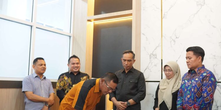 Pemkab Solok Ikuti Rakor Pencegahan Korupsi Terintegrasi (MCP) Sekaligus Koordinasi Terkait BMD, PSU dan Piutang Pajak Bersama KPK RI
