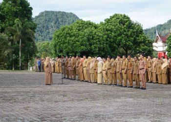Teta Midra : Mari Kita Selalu Tingkatkan Disiplin dan Integritas Kita Sebagai ASN di Kabupaten Solok