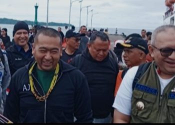 Berkunjung ke Mentawai, Plt Gubernur Sumbar dan Pj Walko Padang Disambut Hangat Asisten Bupati Mentawai