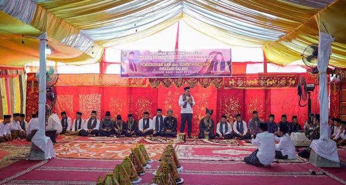 Terungkap! Niniak Mamak Nagari Salayo Bantah Mendukung Cagub Mahyeldi-Vasco dan Cabup JFP-Candra