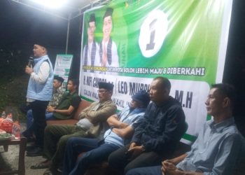 Anggota DPRD Sumbar H. Daswipetra Dt. Manjinjiang Alam Dukung Program Seragam Sekolah Gratis di Kota Solok