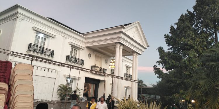 Berita Duka: Ayahanda Hj. Emiko, Sp, Calon Bupati Solok Wafat di Usia 78 Tahun