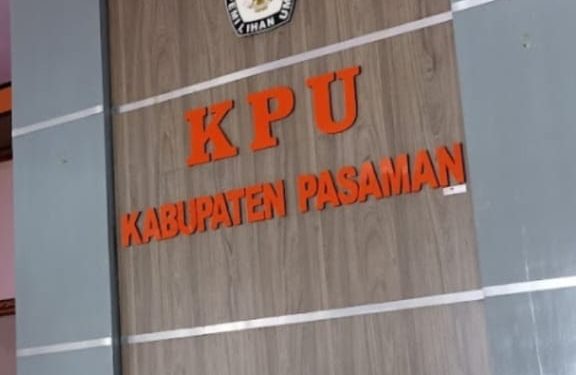 KPU Pasaman Lantik 4235 Orang KPPS