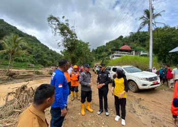 Pastikan Evakuasi dan Pembersihan Material Berjalan Lancar, Bupati Safaruddin Terjun Langsung ke Lokasi Bencana