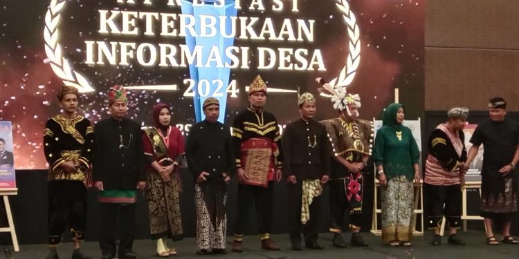 Nagari Simalanggang Juara 2 Nasional Pada Ajang Aperesiasi Keterbukaan Informasi Desa 2024