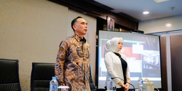 Dalam Rangka Meningkatkan Kinerja Aparatur Pemerintah, Pemkab Solok Gelar Bimtek SAKIP