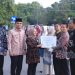 Pemko Solok Melalui Dinas Pendidikan  Menerima Penghargaan Dalam Penilaian Kepatuhan Pelayanan Publik Dari Ombudsman Republik Indonesia