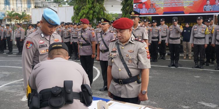 Di Arosuka Kasat Narkoba, Di Polres Solok Kota IPTU Oon Kurnia Illahi Di Lantik Jabat Kasat Reskrim