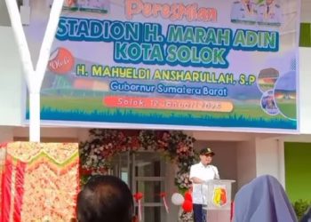 Ketua DPRD Kota Solok Hadiri Peresmian Pemakaian Stadion H. Marah Adin