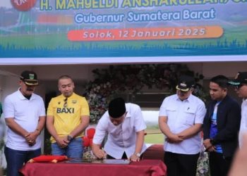 Gubernur Sumatera Barat Meresmikan Stadion H. Marah Adin Kota Solok