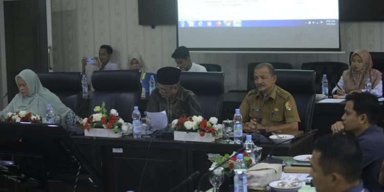 DPRD Kota Solok Menggelar Rapat Paripurna Terkait Penetapan Propemperda Tahun 2025