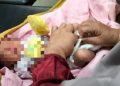 Warga Nagari Simpang Tanjuang Nan Ampek Digegerkan dengan Penemuan Bayi Dalam Kardus