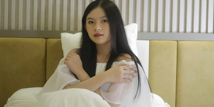 Jennifer Aurelia Bakal Rilis Album Lagu Versi Indonesia dan Mandarin