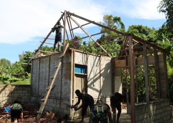 Satgas TMMD ke 123 Mulai Mengerjakan RTLH di Dusun Paddegat