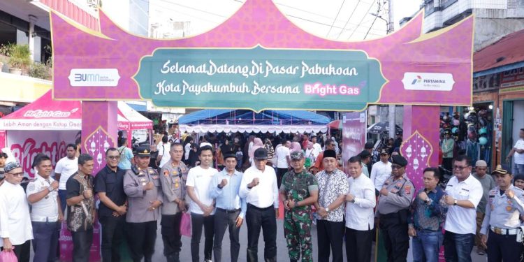 Ketua DPRD Kota Payakumbuh Hadiri Pembukaan dan Peresmian Pasa Pabukoan Kota Payakumbuh