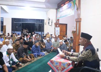 Dampingi Wakil Gubernur Safari Ramadhan di Andiang, Bupati Safni dan Wabup Rito Puji Perhatian Pemprov ke Lima Puluh Kota