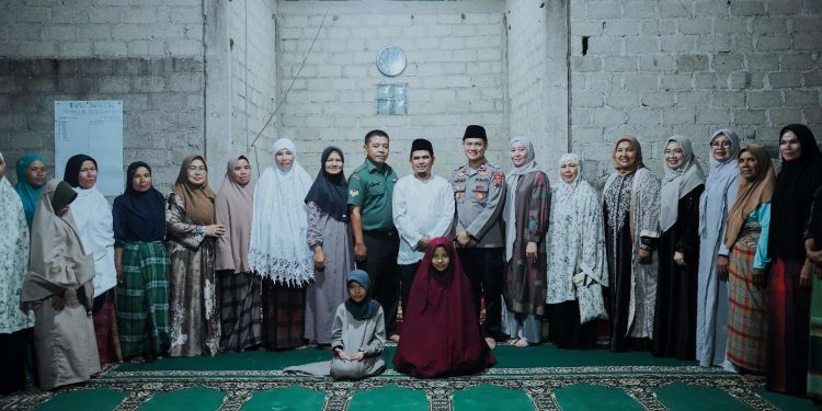 Pimpin TSR ke III, Wabup Candra Kunjungi Musholla Al-Falah Nagari Dilam Kecamatan Bukit Sundi