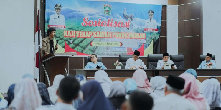 Serius Benahi Solok, Wabup H. Candra Datangkan Lansung Ir. Djoni Penggagas Sawah Pokok Murah Untuk Berbagi Ilmu dengan Penyuluh Pertanian Se-Kabupaten Solok