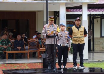 Kapolres Mentawai Pimpin Apel Gelar Pasukan Operasi Ketupat 2025