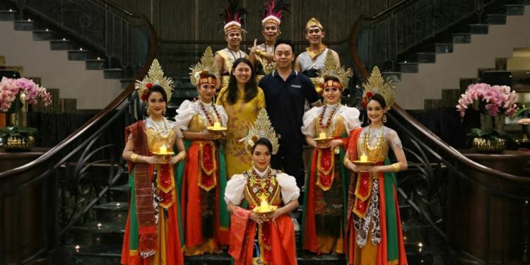 Wyndham Casablanca Jakarta Rayakan Earth Hour 2025 dengan Pertunjukan “Save the Earth – Preserve the Culture”