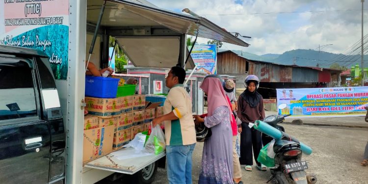Gandeng TTIC dan Bulog, Dinas Pangan Kota Solok Gelar Operasi Pasar