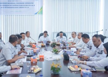 Bupati Solok Hadiri Kick Off Meeting Pembahasan Universal Coverage Jamsostek Bersama BPJS Ketenagakerjaan Cabang Solok