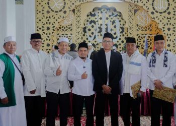 Wabup Candra Hadiri Silaturahmi Ulama Thariqah Se-ASEAN di Pesantren Taruna Rabbani Kasiak Koto Sani