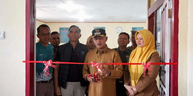 Pelayanan Pembuatan KTP Tanpa Antrian Diluncurkan, Bupati : Wujud Program 100 Hari JFP-Chandra