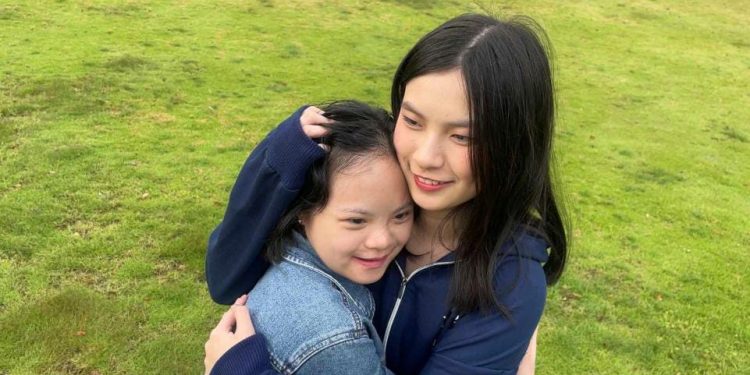 Tiga Lagu Jennifer Aurelia Jadi Materi Resmi di Ajang Puteri Tionghoa 2025 Singing Competition