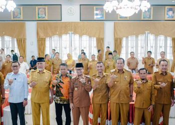Wabup Solok Hadiri Pertemuan Strategis bersama Menteri Perlindungan Pekerja Migran Indonesia Bersama Kepala Daerah Se-Provinsi Sumbar